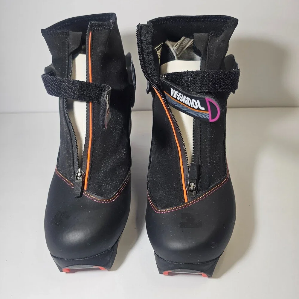 New without Box Rossignol Women's Ski Boots X5 FW Touring Boots Size 38/40